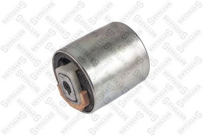 Сайлентблок нижнего переднего рычага STELLOX 8703150SX