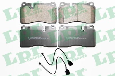 Комплект тормозных колодок LPR 05P1376B