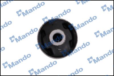 Сайлентблок рычага переднего Mando DCC010712
