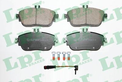 Колодки тормозные дисковые LPR 05P1781A