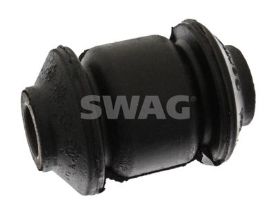 Сайлентблок рычага SWAG 30690002