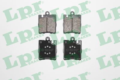 Колодки тормозные дисковые LPR 05P957