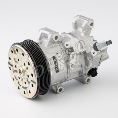 Компрессор кондиционера DENSO DCP50124