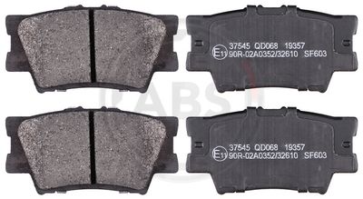 Колодки тормозные TOYOTA 04466YZZE8