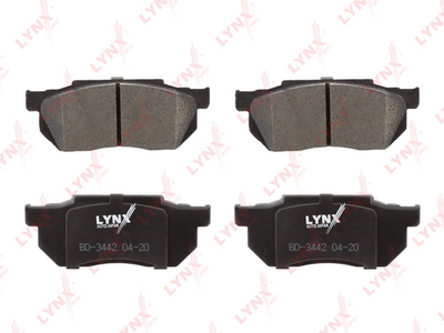 Колодки тормозные дисковые передние LYNXauto BD3442