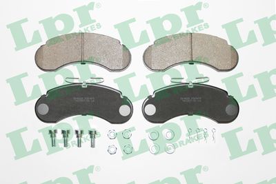 Колодки тормозные передние LPR 05P415