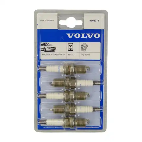 Комплект свечей зажигания VOLVO 8692071