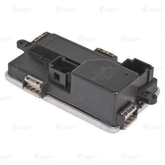 Резистор вентилятора отопителя LUZAR LFR2610