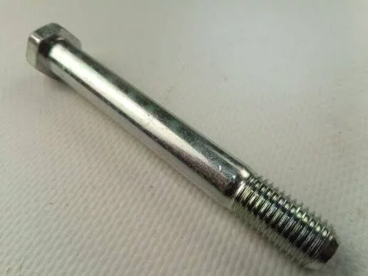Болт переднего рычага GENERAL MOTORS 96318940