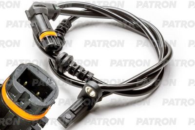 Датчик частоты вращения колеса передний двусторонний PATRON ABS52271