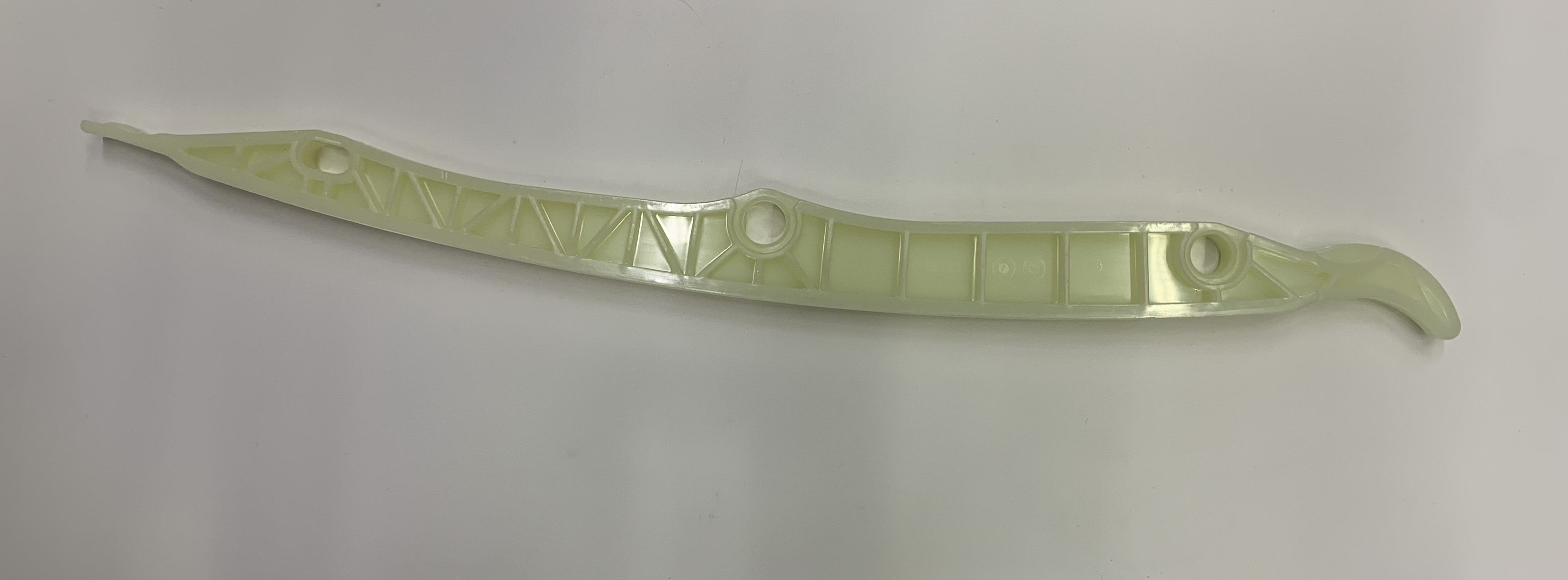 Планка успокоителя VAG 06K109469A