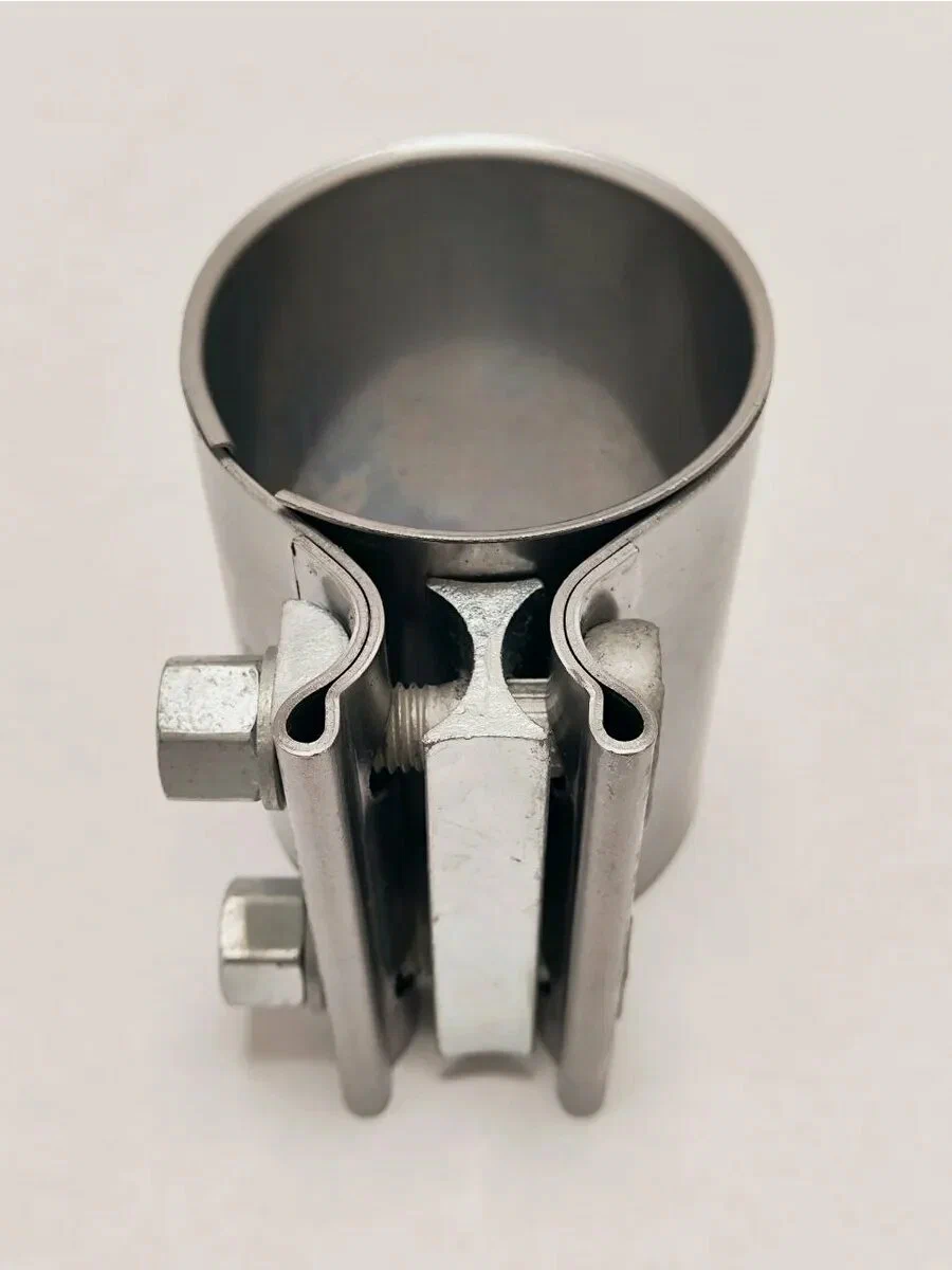 Хомут трубы глушителя VOLVO 30738976